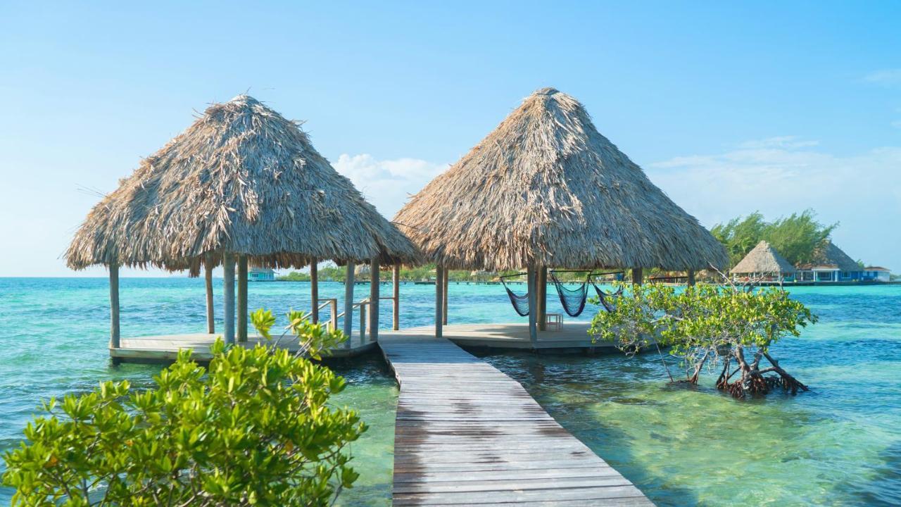 Thatch Caye Resort A Muy'Ono Resort Hopkins Bagian luar foto