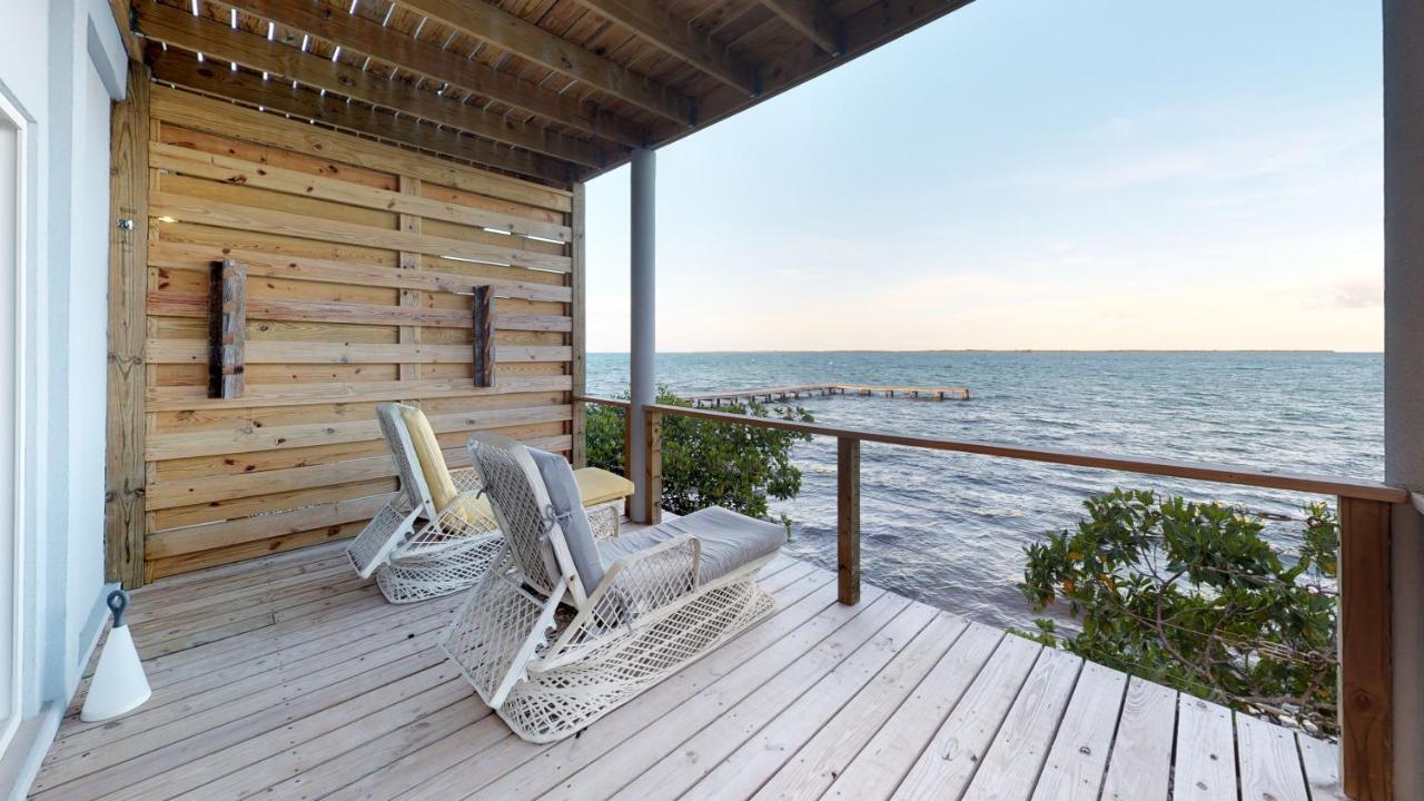Thatch Caye Resort A Muy'Ono Resort Hopkins Bagian luar foto