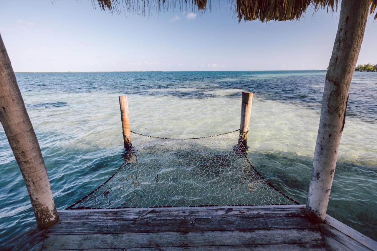 Thatch Caye Resort A Muy'Ono Resort Hopkins Bagian luar foto